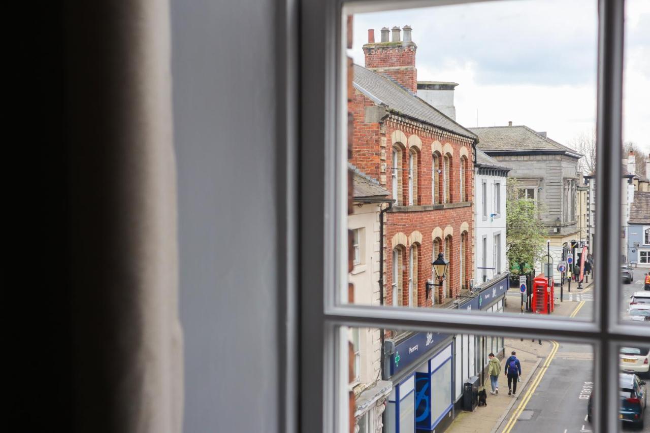 Berry'S Loft - Central Location And Fast Wifi Knaresborough Extérieur photo